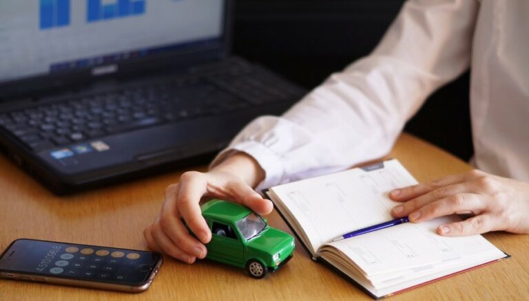 Финансы на колёсах: деньги под залог авто от КПК “ГарантЗаймы”